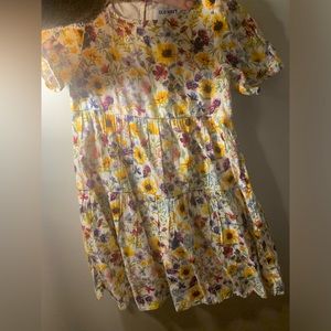 Little girl spring dress size 5 NWT